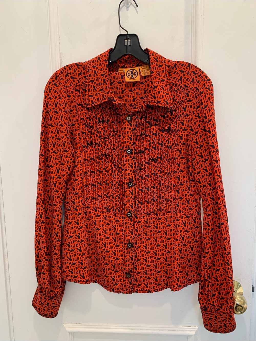 Tory Burch 100% silk long sleeve blouse. Size 10